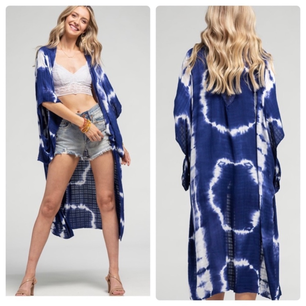 $25 auction start 140 ❤️Pretty tie dye airy kimono - Picture 1 of 7